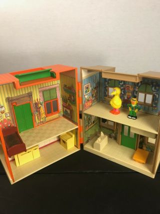 1984 Hasbro Playskool Sesame Street 123 Playset With Carry - Along House Vintage