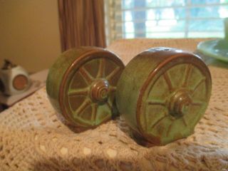 Vtg Frankoma Wagon Wheel Salt & Pepper Shaker Set - Prairie Green Ada Clay