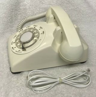 Vintage 1960s WESTERN ELECTRIC C/D 500 8 - 61 WHITE Rotary Dial Desktop Telephone 2