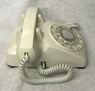 Vintage 1960s WESTERN ELECTRIC C/D 500 8 - 61 WHITE Rotary Dial Desktop Telephone 3