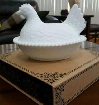 Vintage White Milk Glass Nesting Hen / Chicken 7 " Candy Dish