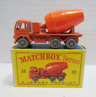 Matchbox No.  26 Cement Lorry Die - Cast Car Lesney Vintage Nmib