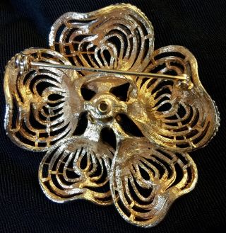 Vtg Runway Spun Wire Flower Brooch Pin Big Gold Tone Faux Pearl Figural 2.  5” 3