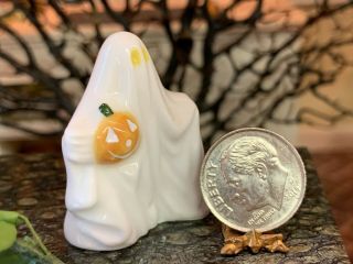 Vintage Miniature Dollhouse Artisan Halloween Porcelain Ghost Holding Pumpkin 4