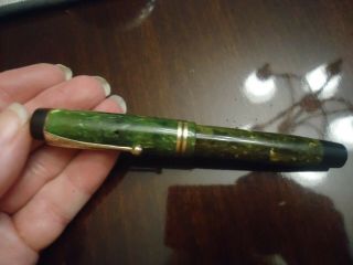 Vintage Parker Duofold Green Jade Mosaic Marble Fountain Pen