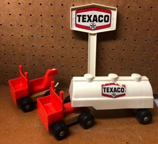 Vintage Play School Plastic Texaco Service Station Sign Pole Tanker & Tow Truck