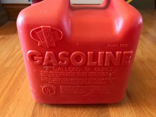 Vintage Chilton Gas Can 2 Gallon 12 Ounce,  Vented Mod.  P20