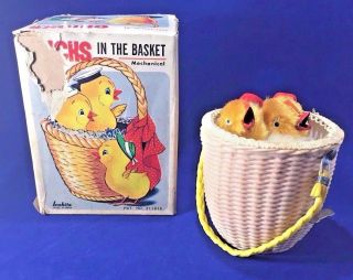 Vintage 50s 60s?inokita Mechanical Chicks In Basket Wind - Up Toy Easter