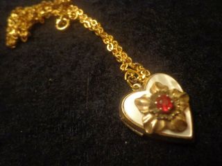 Vintage Victorian Revival Locket Mother Of Pearl Heart On Chain Necklace 16in