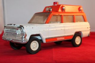 Vintage Tonka Jeep Wagoneer Rescue Ambulance Pressed Steel 1970’s Complete