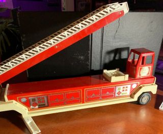 Vintage 1980 TONKA “ 1 Red Fire Engine “Hook And Ladder” Trailer Only 3