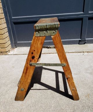 Vintage Wood Folding Step Ladder 2 Steps Rustic Decor $0 SHIP 2