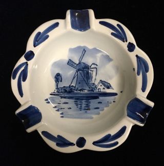 Vintage Delft Blauw Hand - Painted Ashtray Made In Holland 11.  5cm