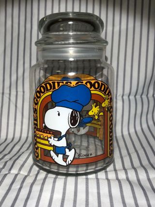 Vintage Snoopy - Woodstock - Peanuts Baker 