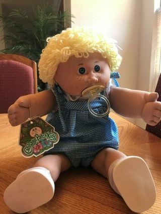 Vintage Cabbage Patch Kid Doll 1985 " Tara Anne " 3900 Xavier Roberts Blonde