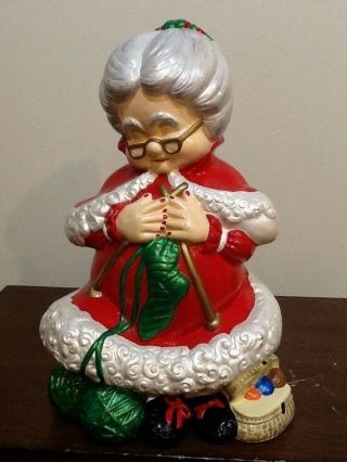 Vintage Mrs Santa Claus Knitting Ceramic Christmas Decoration