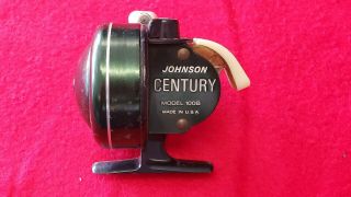 Vintage Johnson Century Model 100b Casting Reel Made In Usa