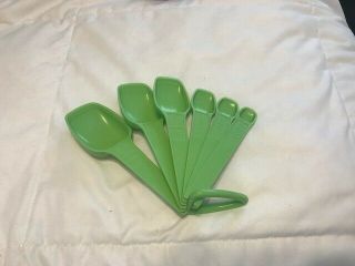 Vintage Tupperware Measuring Spoons Set Of 6 Green