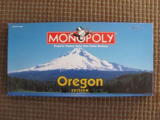 Parker Brothers Monopoly Game State Of Oregon Edition Open Box Vintage 1998