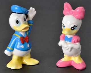 Vintage Walt Disney Productions Japan Donald Duck And Daisy Figurines
