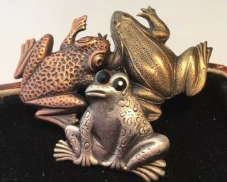Vintage Jewellery Adorable Ciolwr,  Pewter & Brass Frogs Brooch Signed