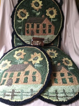 Set Of 4 Vintage Hook Rug Round Chair Pads Farmhouse Sunflowers Scene