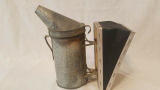 Vintage Bee Keeping Smoker By A.  I.  Root Company 3