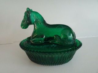 Vintage Art Glass HORSE ON NEST COVERED Box Dish Malachite Green Slag 3
