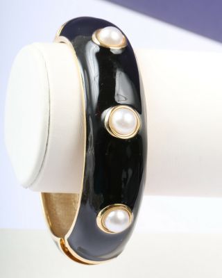 Cookie Lee,  Vintage 1960s,  Gold Tone,  Black Enamel And Faux Pearl Bracelet