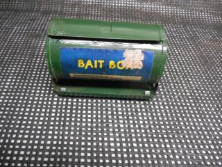 Old Vtg Walker International Bait Box Fish Fisherman Fishing Equipment Gear
