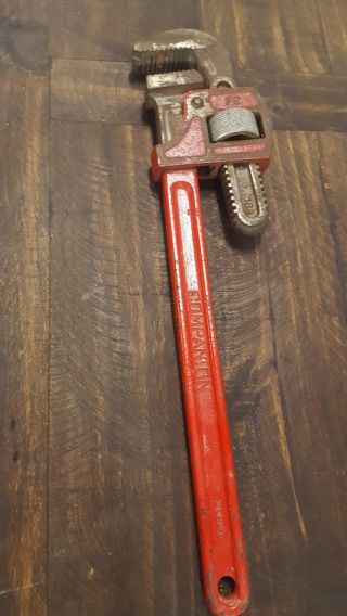Vintage Companion 30884 Red 18 Inch Monkey Pipe Wrench Made In Japan
