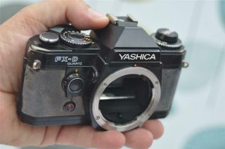 Vintage Yashica Fx - D Quartz 35mm Film Slr Camera Body Japan Fully Case