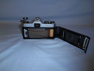 Vintage Asahi Pentax K1000 35mm SLR Film Camera Tokina AT - X 28 - 85 1:35 - 4.  5 Lens 5