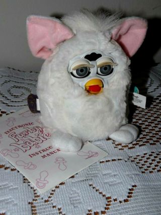 Vintage 1999 Tiger Furby Babies 70 - 940 White Hair W/ Pink Ears/ Tags