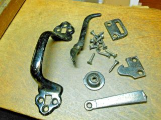 Nos Cast Iron Thumb Latch Offset Handle Vintage Stover Mfg.  Co.  Freeport,  Ill.