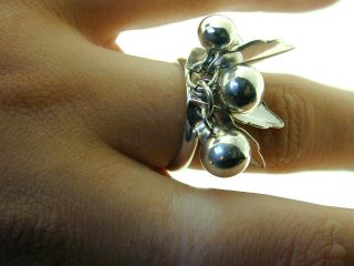 Vintage Sterling Silver Leaf And Berry Ball Charm Ring Size M 5.  33 Grams 1960s