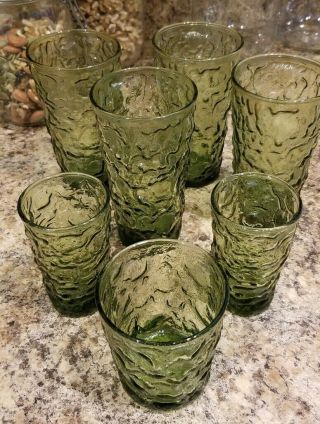7 Vintage 1970’s Avocado Green Crinkle Textured Drinking,  Juice,  Short Glasses