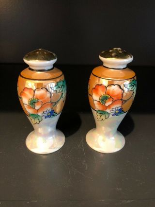 Vintage Pair Luster Ware Salt & Pepper Shakers Made In Japan Peach Luster Flower
