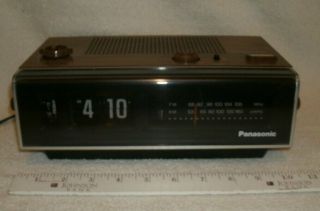 Vintage Panasonic Rc - 6040 Clock Radio Flip Clock Alarm Mod 1970 