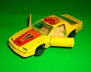Vintage Yatming 1086 Yellow 83 Chevrolet Camaro Made In Thailand