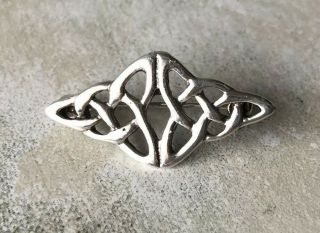 Fine Vintage Sterling Silver Celtic Knot Design Brooch 3g