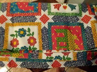 Cheater Quilt Fabric Vintage Floral Patchwork 2,  yds 4