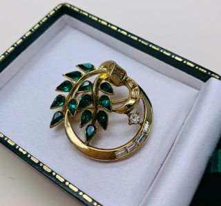 Vintage Jewellery Signed Crown Trifari Green/clear Rhinestone Brooch/pin