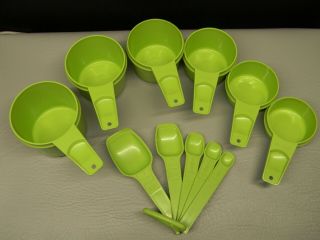 Vintage Tupperware Green Measuring Cups And Spoons