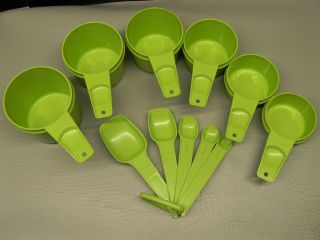 Vintage Tupperware Green Measuring Cups and Spoons 2