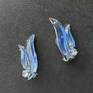 Signed Austria Vintage Sapphire Blue Glass Flower Rhinestone Clip Earrings 37