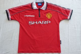 Vintage Manchester United Football Shirt 1998 - 2000 Size Youths Umbro
