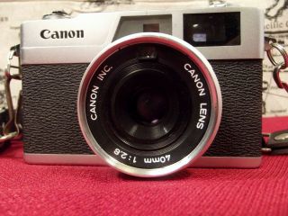 Canon Canonet 28 Vintage 35mm Rangefinder Film Camera 40mm f/2.  8 Lens 2