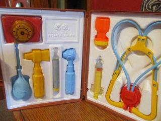 1977 Fisher Price Medical Kit 936 Brown Hard Case Play Doctor Nurse Vintage