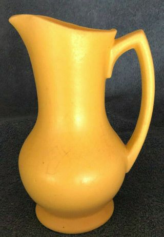 Vintage Mc Coy Usa Pottery Matte Yellow 8 " Pitcher Vase